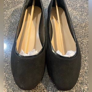 Lauren Conrad black flats